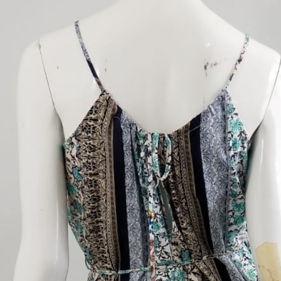 Black Bead Fitted Multi-Print Jumpsuit Size L. (E/K) - Picture 5 of 5